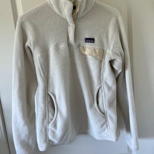 Women’s Patagonia re-took snap pullover